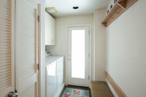 Ws - Warm Springs Road - 3026b (St)