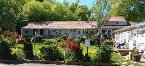Hotel Alpaca Inn