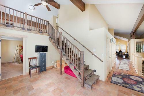 Broken Ridge Ranch By Casago Mccall - Donerightmanagement