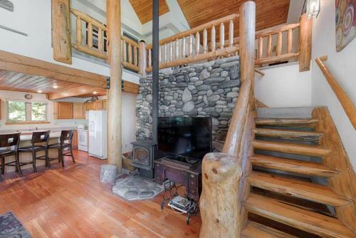 Sharlie's Nest By Casago Mccall - Donerightmanagement