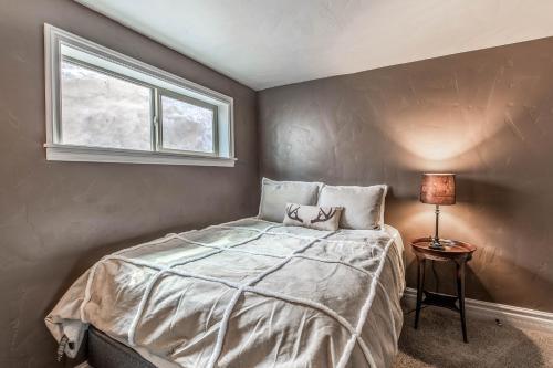 3 Bed 3 Bath Vacation Home In Schweitzer Mountain