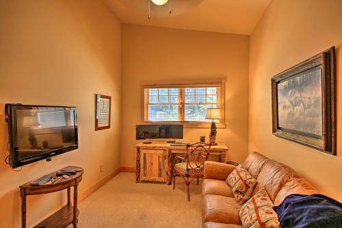 Sandpoint Waterfront On Lake Pend Oreille!