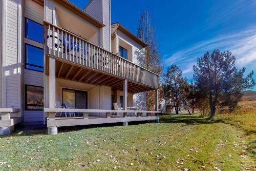 2498 Indian Springs