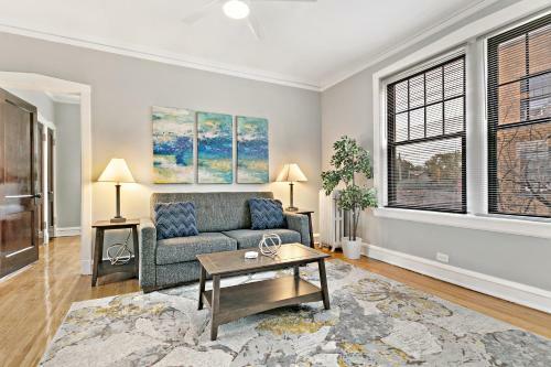 Apartamento Bright Spacious Apt, Comfy King Bed, 5 Location
