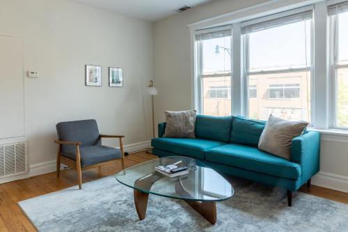 Apartamento Updated Lake View 2br With W&d By Zencity