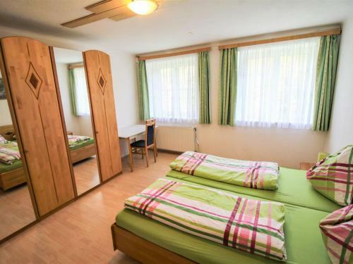 Villa Holiday Home Krechen Alm