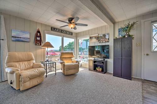 Lake George Cottage With Dock, Fire Pit And Kayaks