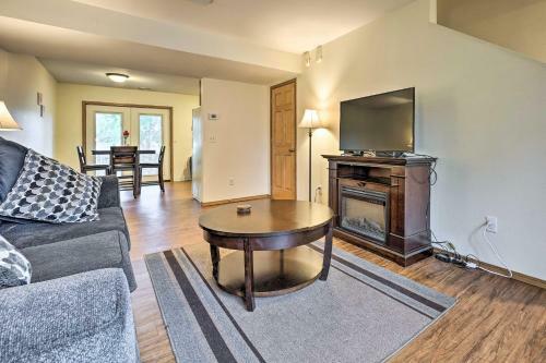 Home Less Than 3 Mi To Schools, Downtown, Attractions