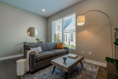 Kasa Des Moines Downtown Apartments