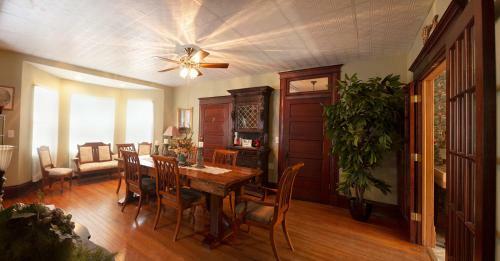 Bed & Breakfast The Wolf Manor