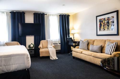 Hotel Hatfield Inn