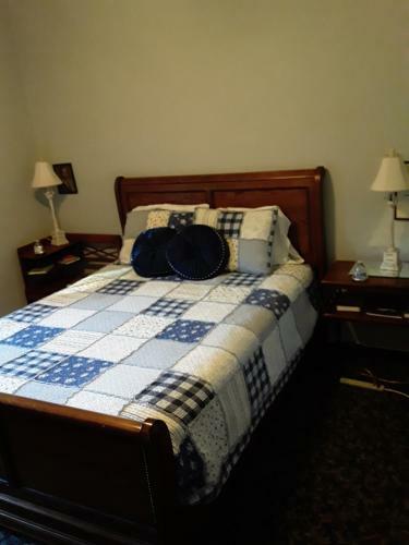 Hall Place B&B