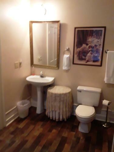 Hall Place B&B