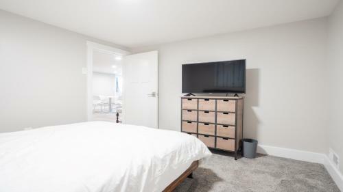 Park Place With Space, 10 Minutes To Ark