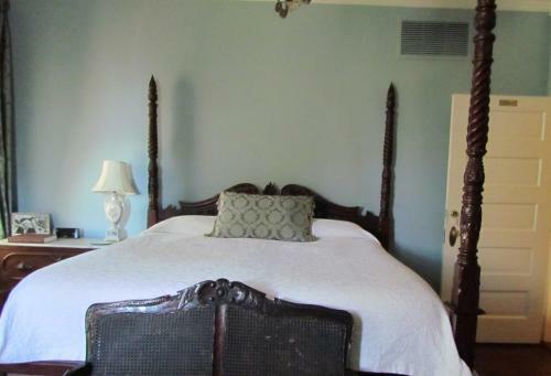 Bed & Breakfast Steel Magnolia House