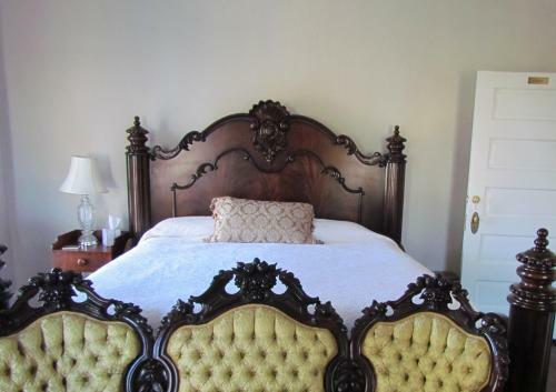 Bed & Breakfast Steel Magnolia House
