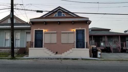 House Near French Quarters