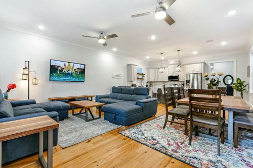 Apartamento Fully Upgraded Urban Retreat With Balcony And Pool