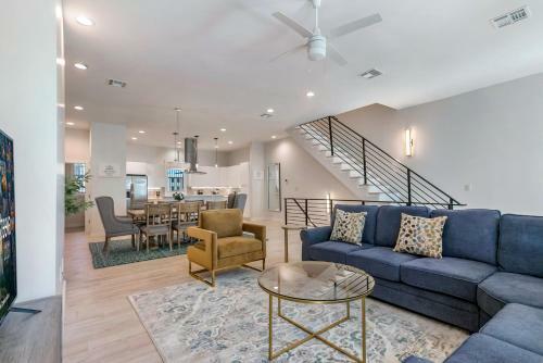 Amazing New Construction Villa With Balconies