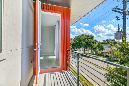 Amazing New Construction Villa With Balconies