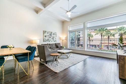 Apartamentos Hosteeva Canal Luxury Condos