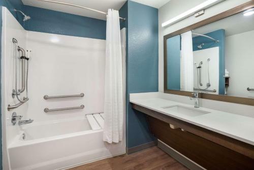 Hotel Woodspring Suites Sulphur La