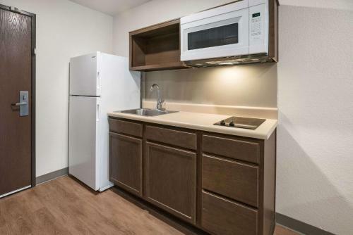 Hotel Woodspring Suites Sulphur La