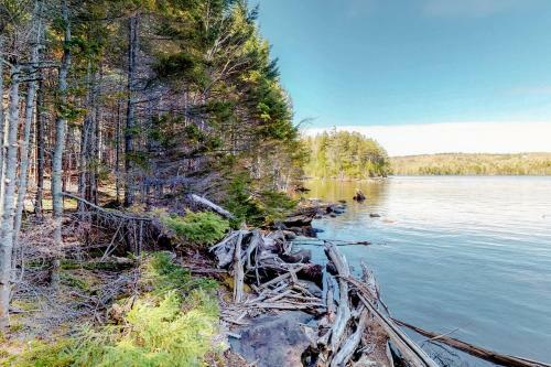 Loon Landing Lodge