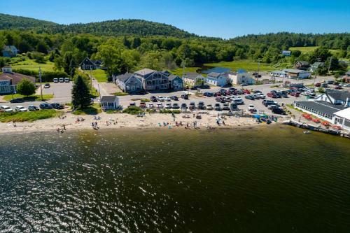 Apartamento Spacious Lincolnville Penthouse - Walk To Beach!