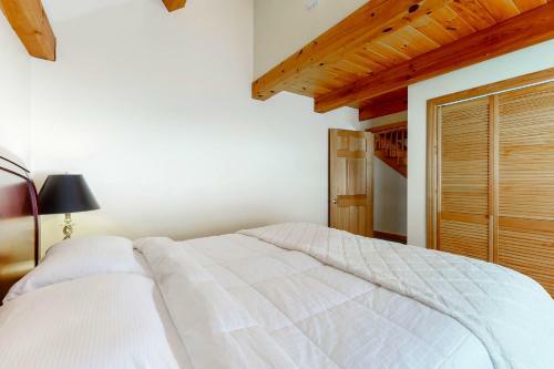 Moosehead Lodge