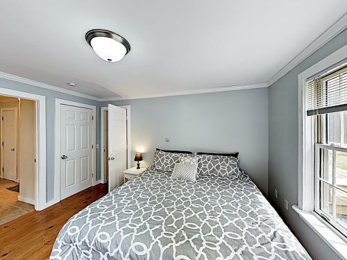 Jodys Acre Cottage Home