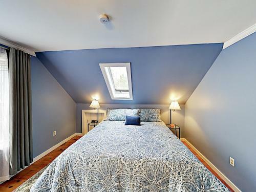 Jodys Acre Cottage Home