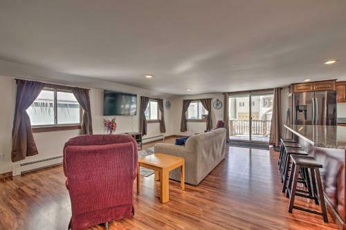 Renovated Southwest Harbor Cottage On A Dock!