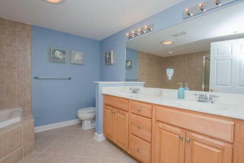 Bayfront 3 Br Sunsets Pool Near Boardwalk And Beach