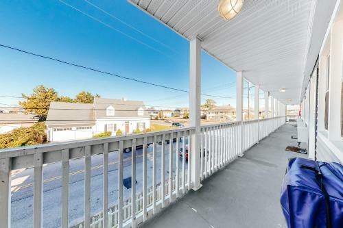 Harbor Breeze 58