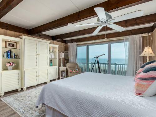 Beach Village 6