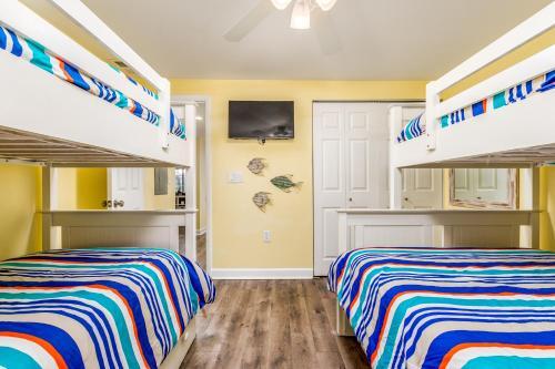 Regency Place 301