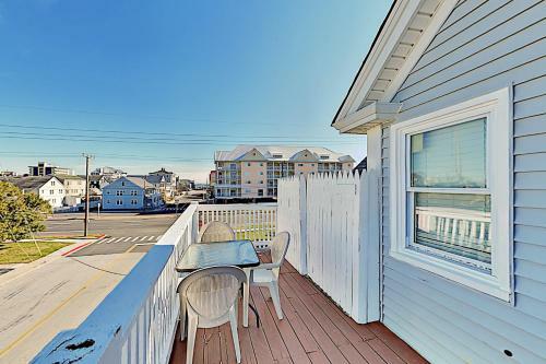 Apartamento Beach House - Unit 8 - Top-floor Ocean Peek Duplex