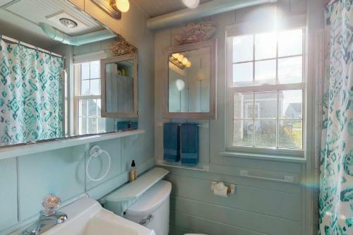 Sea Coast Cottage