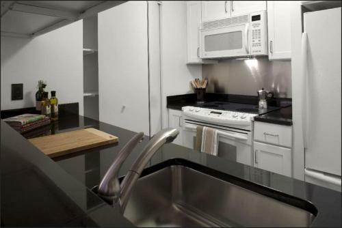Boston Downtown Apartment Stays