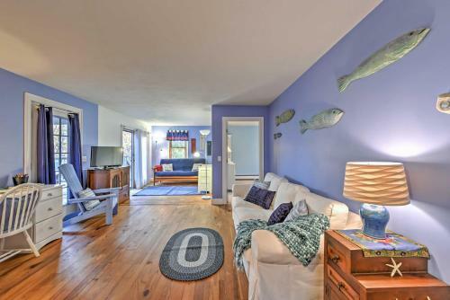 Nautical Bourne Apartment - 2 Mi To Monument Beach