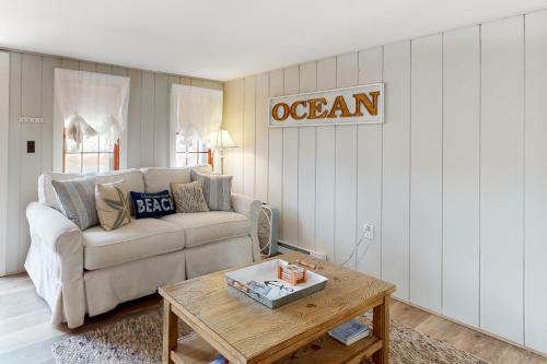 Cape Cod Beach Cottage