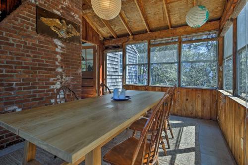 Private Cape Cod Cottage With Patio -5min Walk To Bay