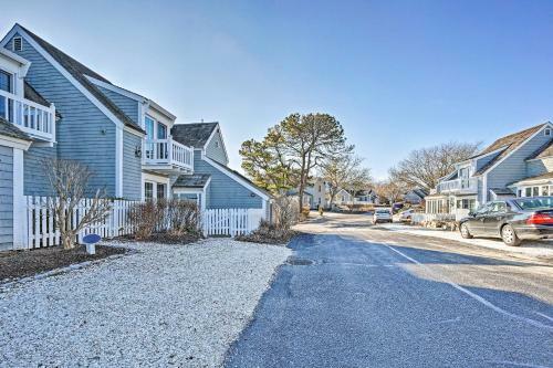 Cape Cod Casa With Ocean View And Pvt Beach Access