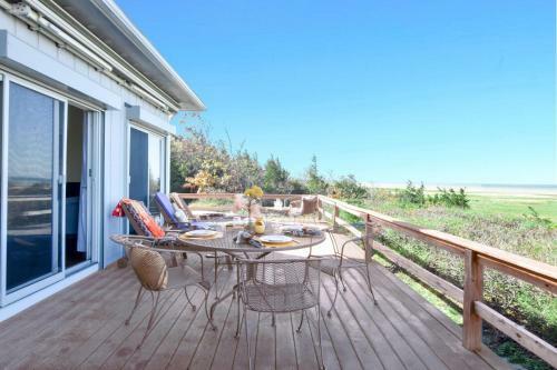 538 Waterfront On Cape Cod Bay Private Beach Foosball Table Fire Pit And AC