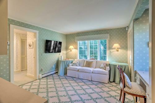 Elegant Cape Cod Getaway With Waterfront Views!