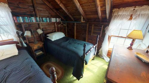 Ocean Front Cottage - Long Beach