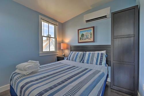 Splendid Provincetown Penthouse Apartment With Deck!