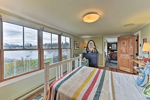 Waterfront Vineyard Haven Home Near Main Street!