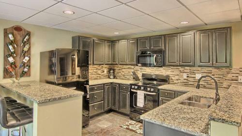691 Disciples Village Condo